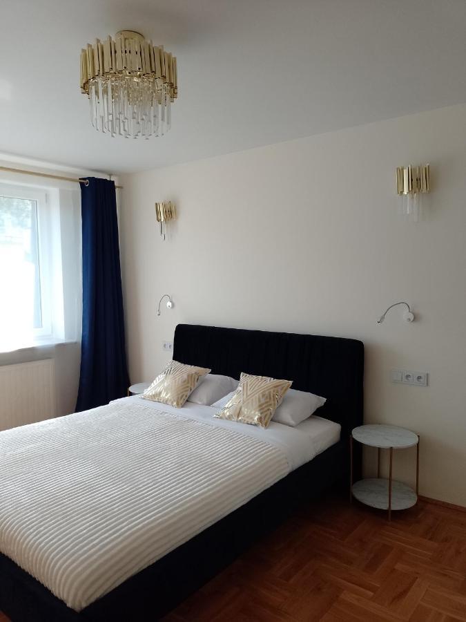 Alexa D'Oro Rooms Krasków Exterior foto